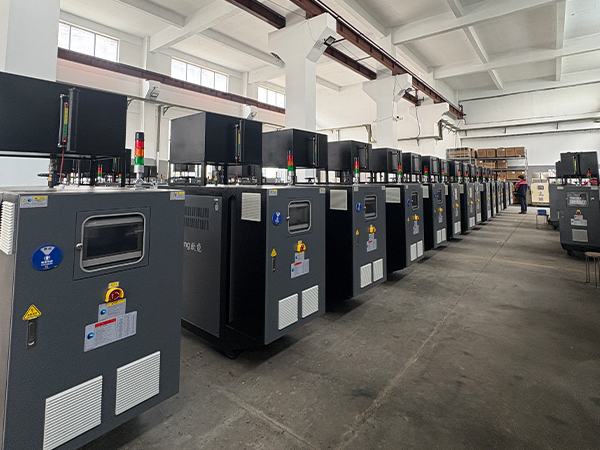 96KW300度油溫機發(fā)貨